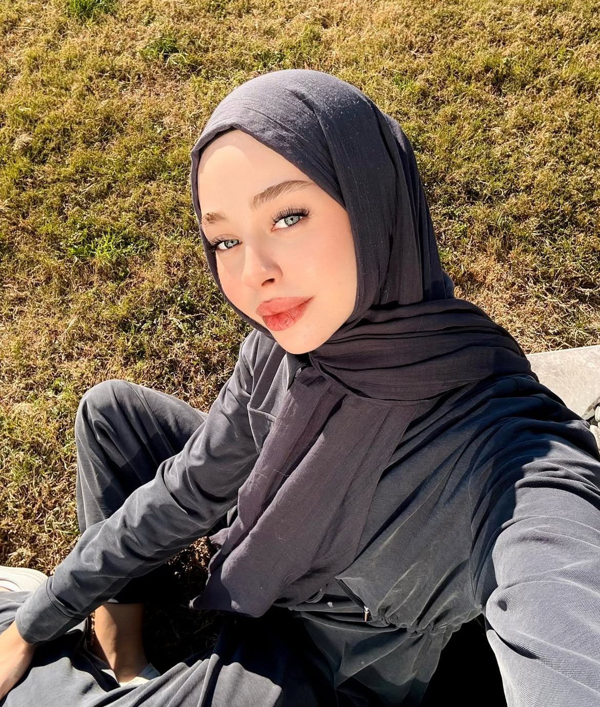 Karamesutlu Sadık Bir Kadın Bayan Escort Banu