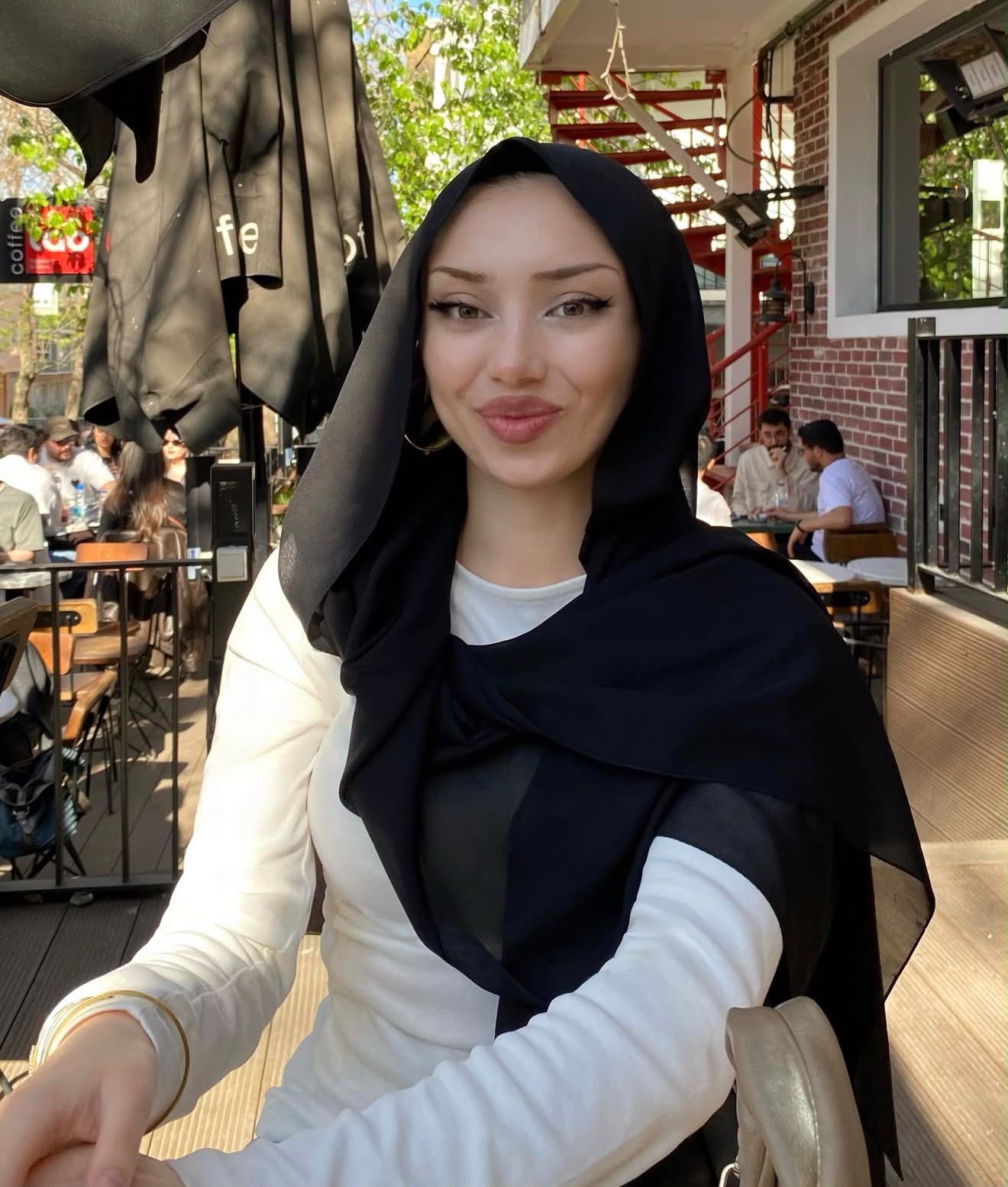 Kuleli Başarılı Kadın Bayan Escort Aycan